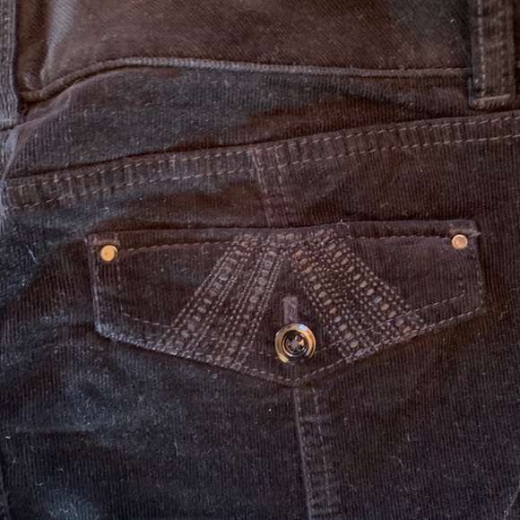 White House Black Market // EUC corduroy skirt - Picture 9 of 15